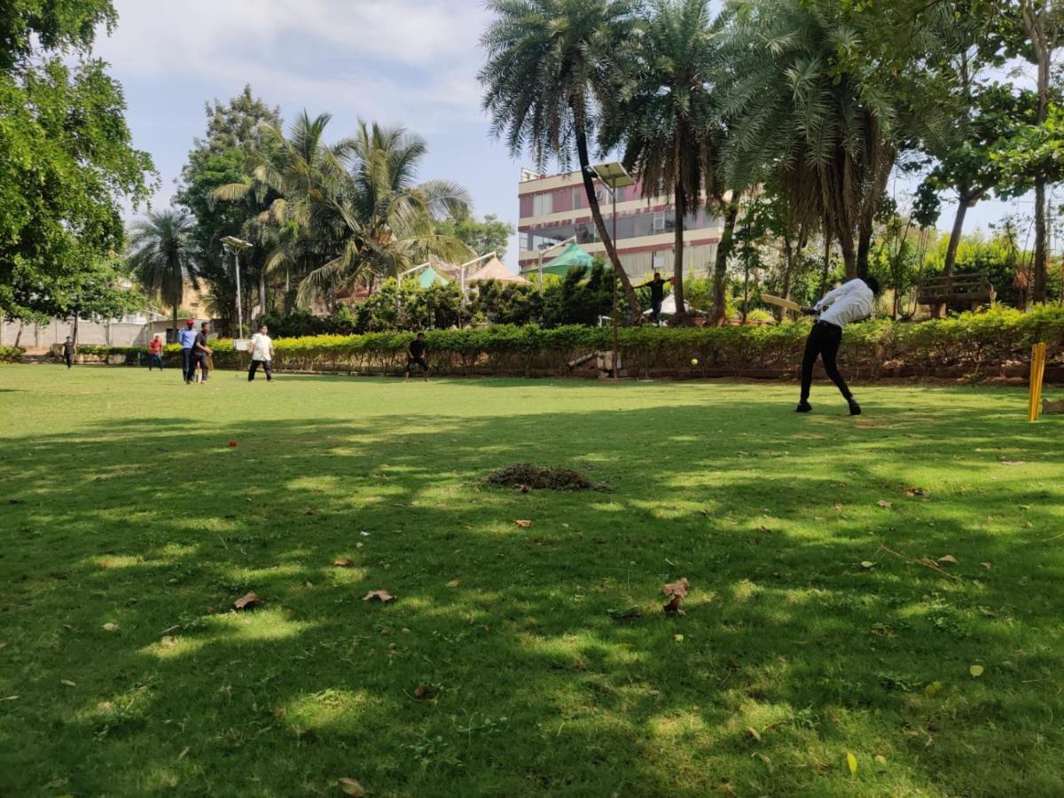 The Garden Asia Resort Kumbalgod Exterior photo